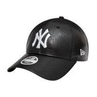 Women's Winter Cap New York Yankees New Era 9Forty PU Black /White