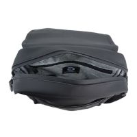 Τσάντα ώμου ανδρική με καπάκι μαύρη Discovery Reef D01302.06 Black