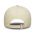 Καπέλο τζόκεϊ γυναικείο εκρού New York Yankees New Era 9Forty Metallic Logo