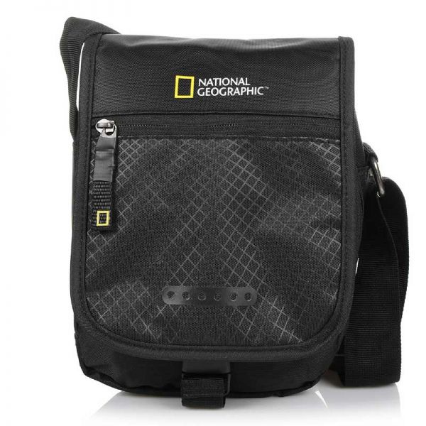 Τσαντάκι ώμου ανδρικό με καπάκι μαύρο National Geographic Trail Black Utility Bag With Flap