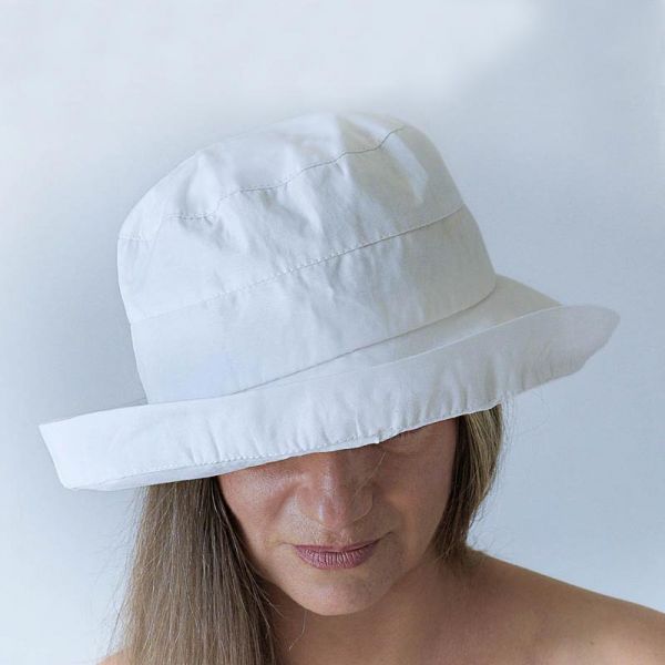 Καπέλο γυναικείο καλοκαιρινό βαμβακερό Women's Summer Cotton Hat, λευκό.