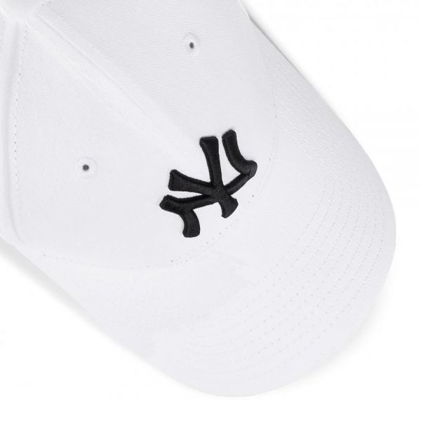 Summer Cotton Cap New York Yankees New Era 9Forty League Essential White / Black