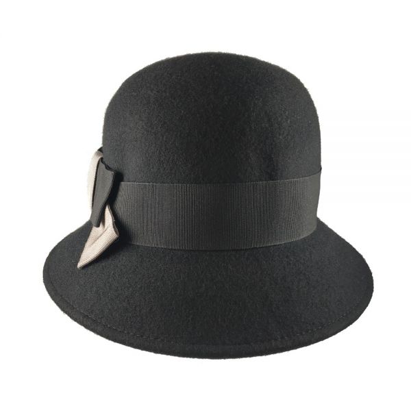 Καπέλο γυναικείο χειμερινό μάλλινο με φιόγκο μαύρο