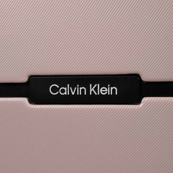 Βαλίτσα σκληρή μεσαία επεκτάσιμη ροζ με 4 ρόδες Calvin Klein Upright Rider 24'' Putty
