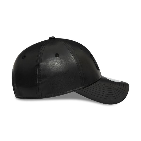 Women's Winter Cap New York Yankees New Era 9Forty Faux Leather Black /Black