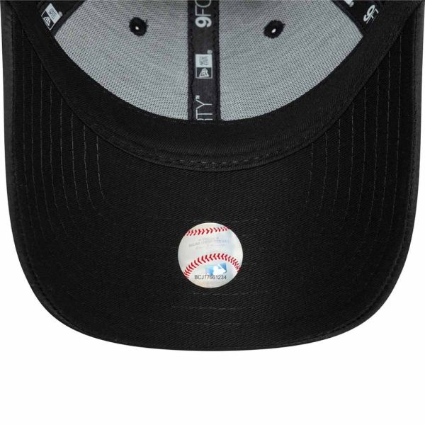 Women's Cap New York Yankees New Era 9Forty Satin Black / Black