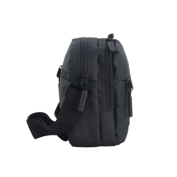 Τσαντάκι ανδρικό ώμου μαύρο Discover Urban Shoulder Bag D03443.06 Black