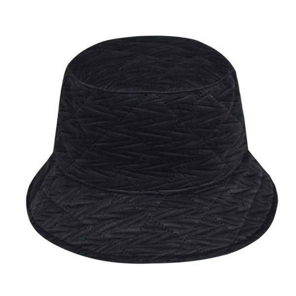 Καπέλο γυναικείο χειμερινό βελούδινο καπιτονέ μαύρο