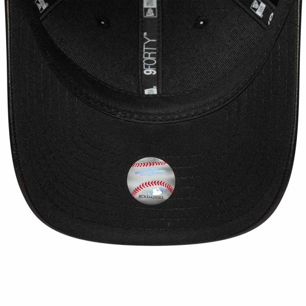Καπέλο τζόκεϊ μαύρο συνθετικό δέρμα New York Yankees New Era 9Forty MLB PU M-Crown Cap Black / Black